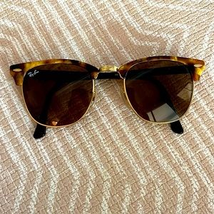 Ray ban clubmaster style - brand new